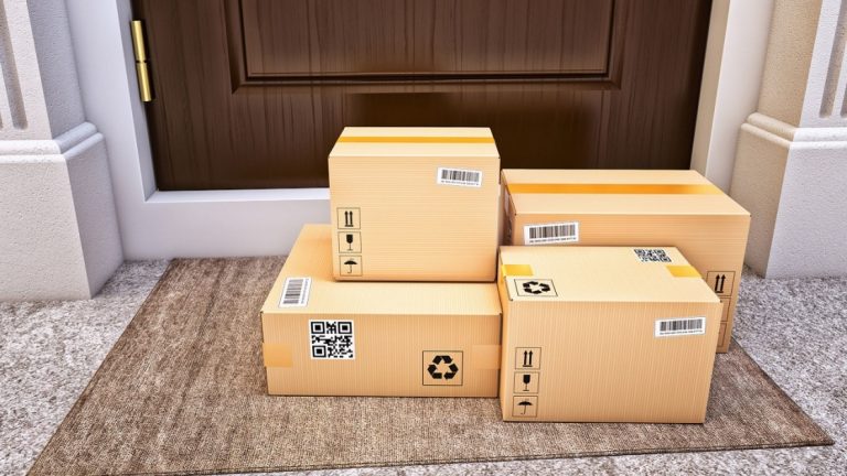Как защитить ваши посылки от входной двери