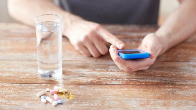 Время принимать лекарства: как управлять лекарствами с помощью iPhone